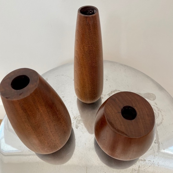 Set of three wooden candle holders - Picture 2 of 6